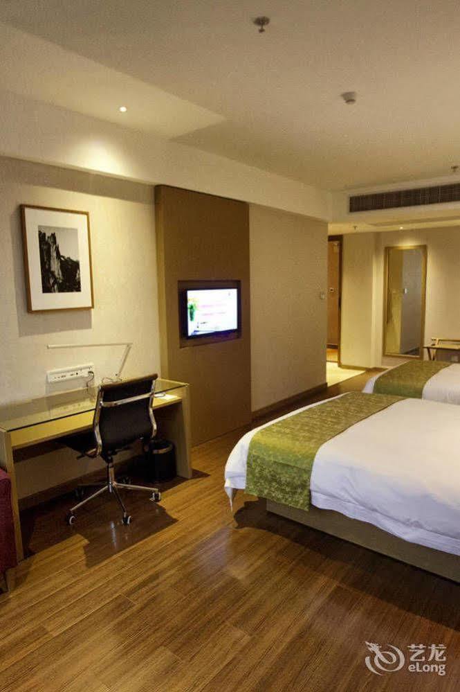 Heyi Hotel Hefei Changjiang Middle Road Exterior foto